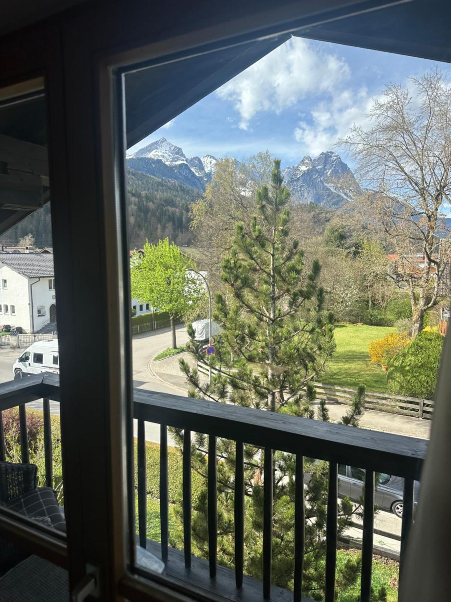 Gaestehaus Antonia Garmisch-Partenkirchen Ngoại thất bức ảnh